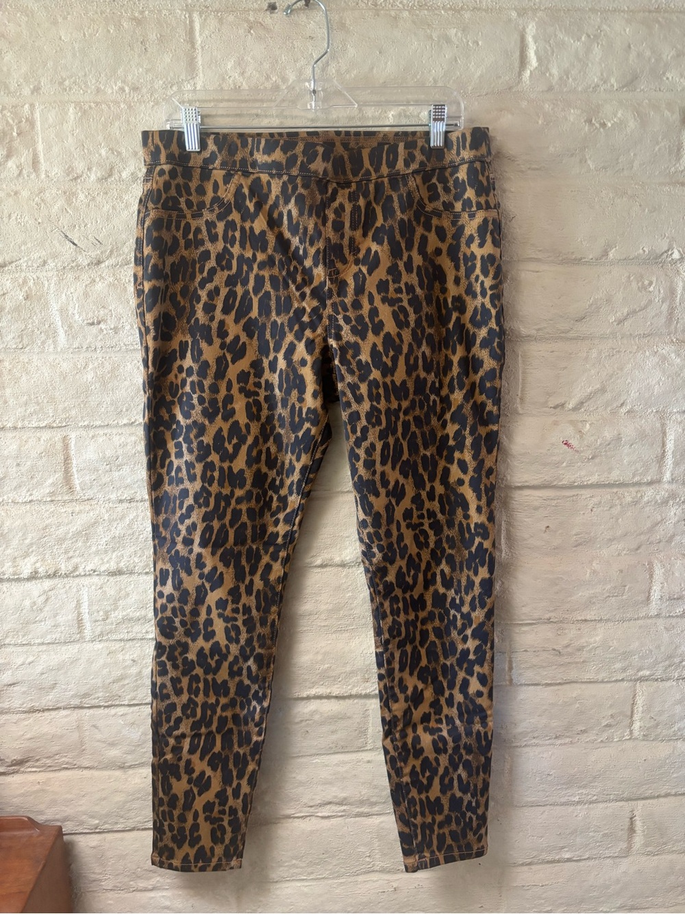 Style and Company Leopard Jeggings-Excellent-Large